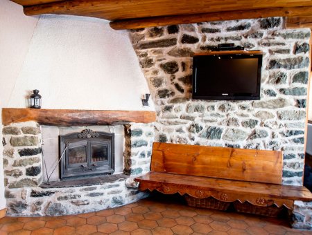 Le coin cheminée du Chatelet, maisonnette indépendante 8835 pour 5 personnes