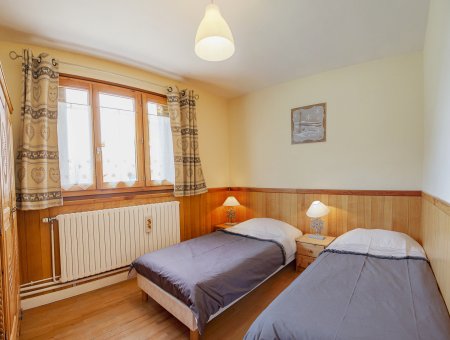 Chambre 2 lits 1 place 