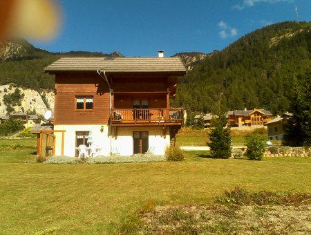 Le chalet en été exposition plein Sud