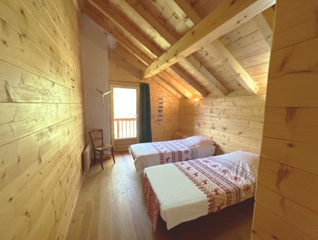 Chambre 2 (1er étage)