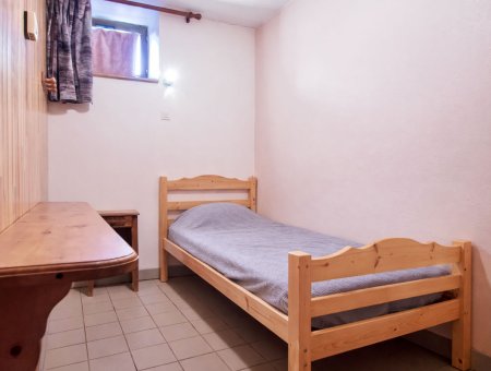 Chambre avec un lit simple de la Pointe du Jour, appartement 8838 pour 3 personnes