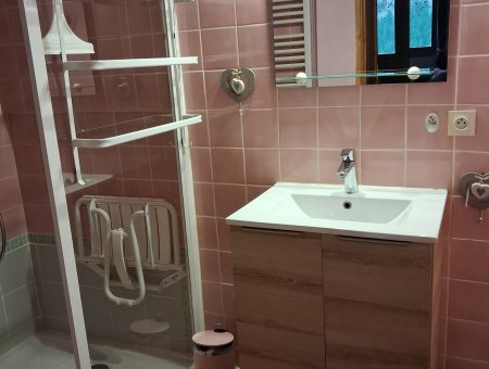 Salle de bains .