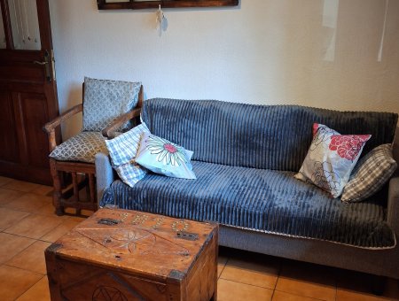 Salon rez-de-chaussée .