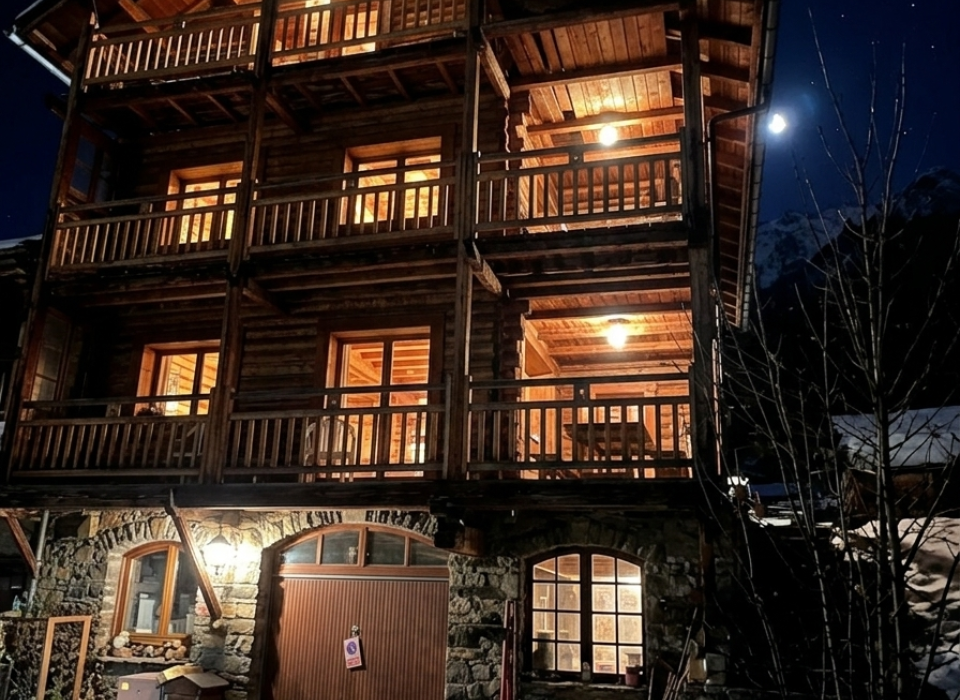 Extérieur nuit dans le Queyras