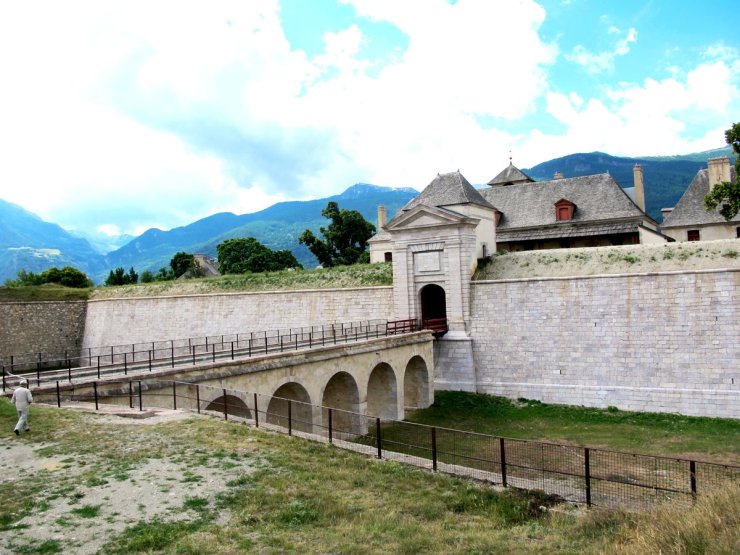 Montdauphin, place forte des Hautes Alpes