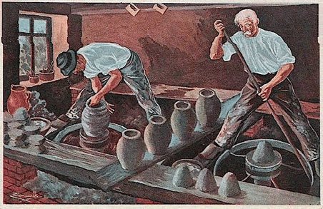 Le tour à bâton : dans l'atelier le potier de droite s'apprête à lancer son tour avec son bâton. Devant lui sont disposées les mottes d'argile qu'il transformera en jarres. Le potier de gauche met la dernière main à son ouvrage. Son tour tourne vite. Devant son pied droit chacun d'eux a déposé une écuelle d'eau pour mouiller l'argile si besoin est.