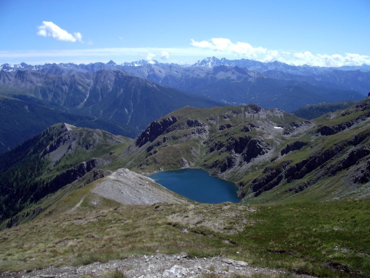 Le lac du Grand Laus à Aiguilles en Queyras est le plus grand des lacs de Malrif