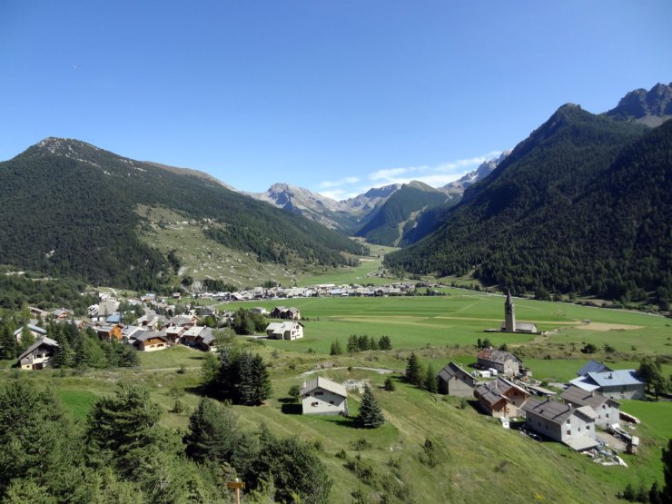 Au bout du chemin, Ceillac se découvre