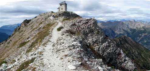 Access to the optical post of the Chambrettes ridge (Ceillac)