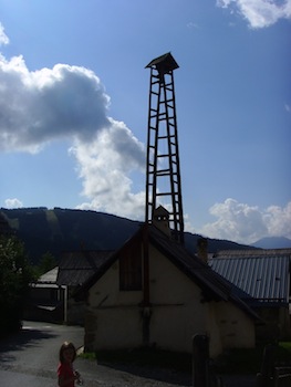 Glockenturm in Brunissard (Arvieux, Queyras)